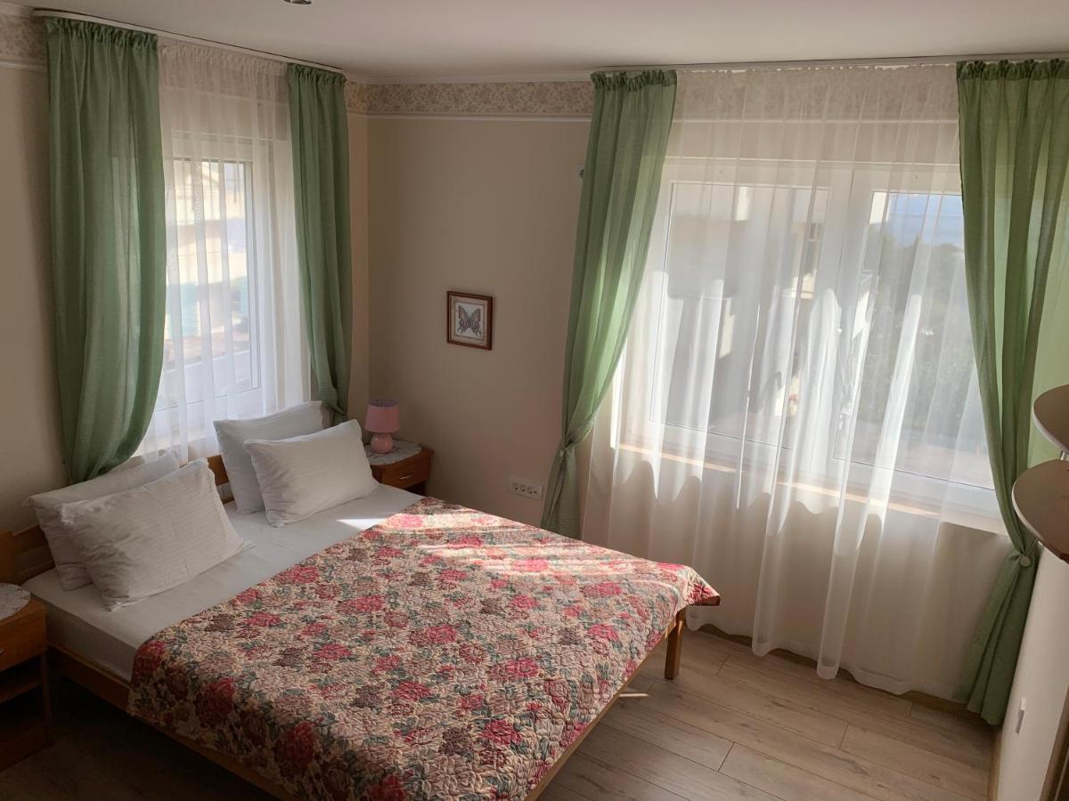 Villa Alla Bed And Breakfast Herceg Novi Exterior foto